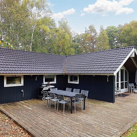 Four-Bedroom Holiday Home In Vaeggerlose 8 Boto By Exterior foto