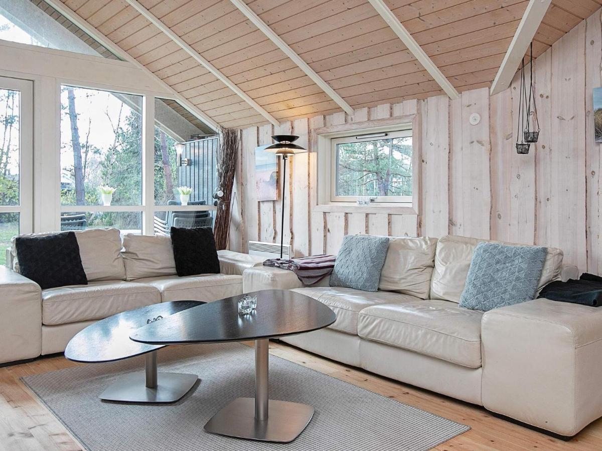 Four-Bedroom Holiday Home In Vaeggerlose 8 Boto By Exterior foto