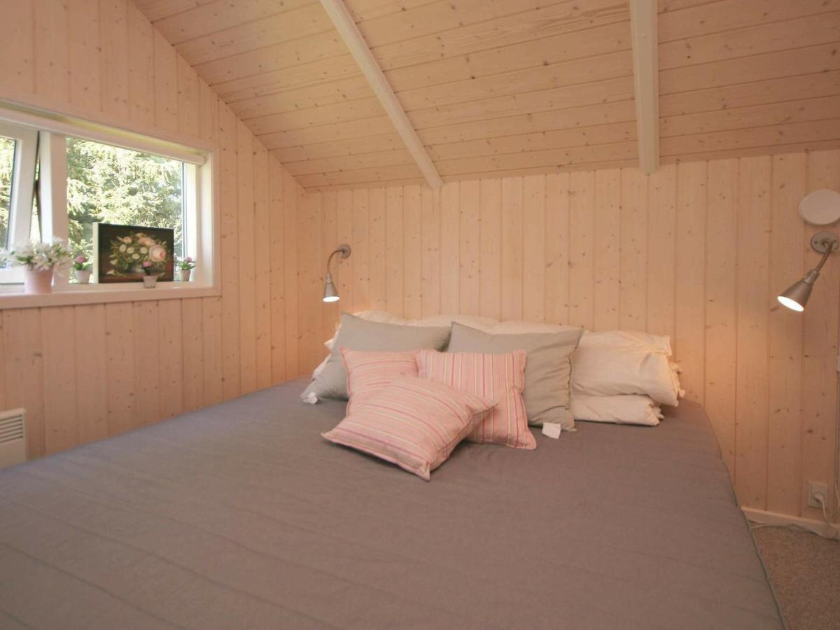 Four-Bedroom Holiday Home In Vaeggerlose 8 Boto By Exterior foto